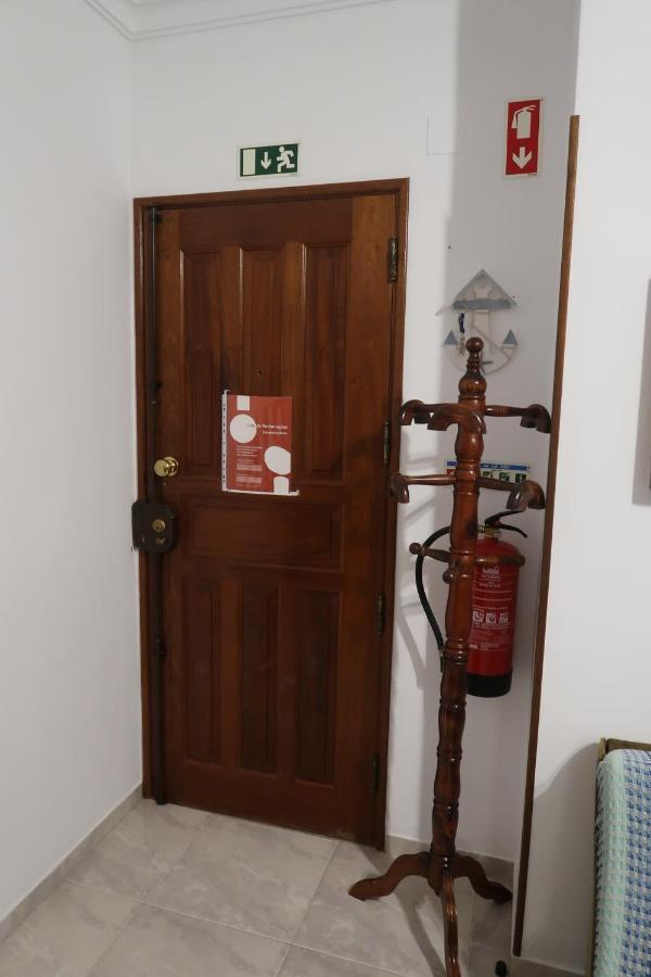 Ancora Guest House Monte Gordo Buitenkant foto