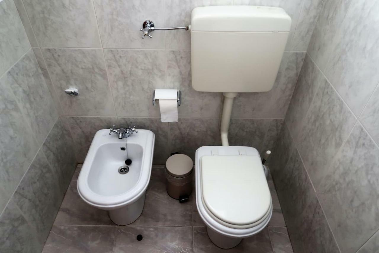 Ancora Guest House Monte Gordo Buitenkant foto